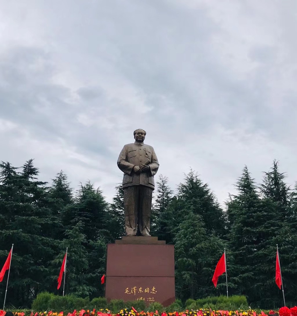 S【印象韶山】-纪念馆线（2-16人小团） 韶山毛泽东故居、铜像广场、纪念馆、花明楼、刘少奇故居一日游